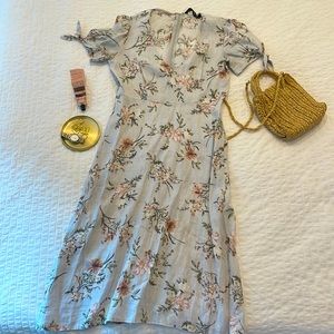Zara Linen Midi Blue Dress w Pink Floral Pattern. V Neck. Short sleeve w Bow. XS